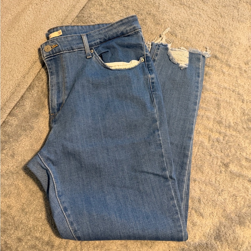 Levi's Blue Distressed Women Jeggings